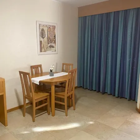 Lovely Flat Em Algarve Διαμέρισμα Quarteira